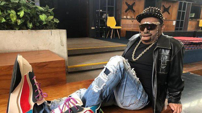 Jorge Benavides defiende su imitación sobre Jefferson Farfán: “No me pinto la cara ni me burlo de los afroperuanos” 