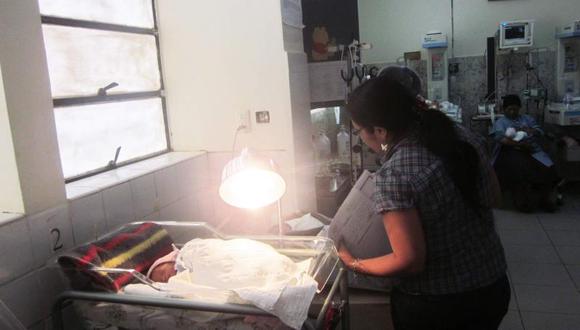 El hospital Hermilio Valdizán poso en funcionamiento el registro electrónico de nacidos