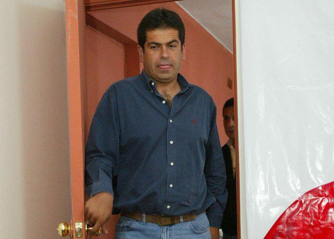 Martín Belaunde desaparece de Bolivia ad portas de extradición