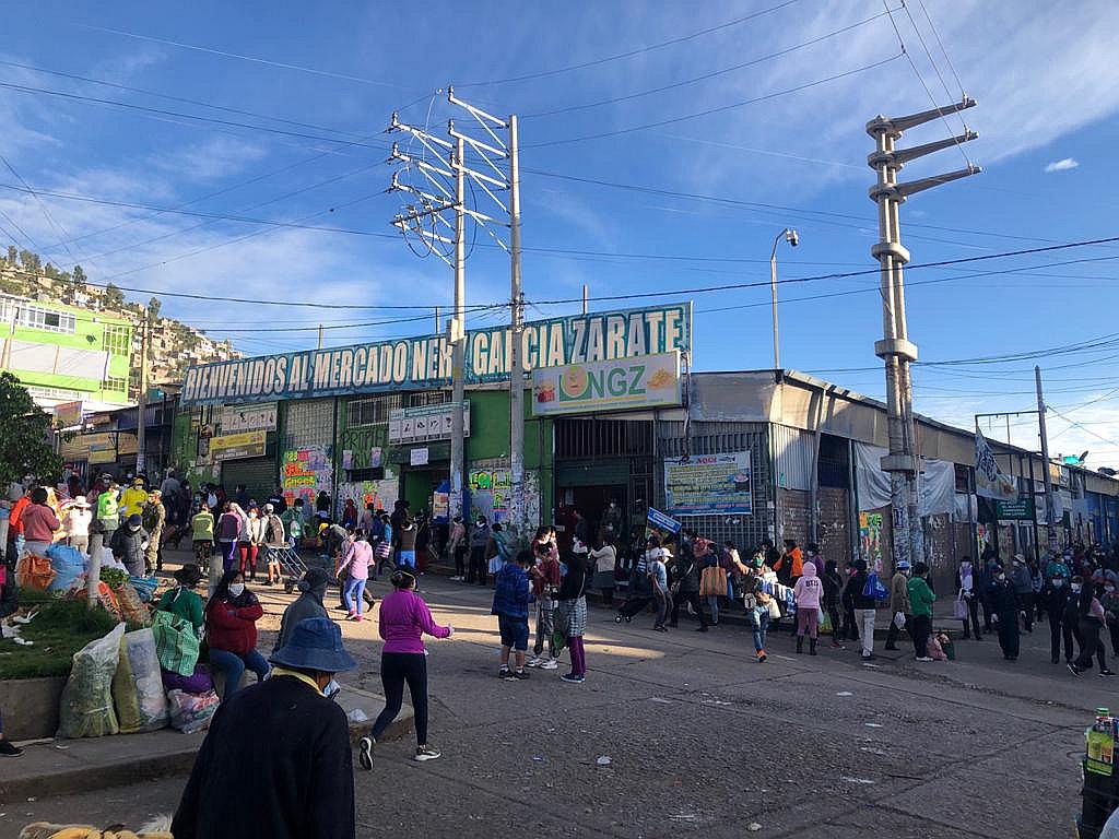 Establecen nuevas restricciones para acceder al mercado Nery García para evitar propagación del Covid-19