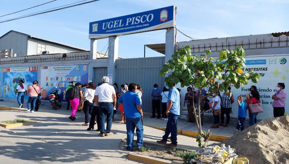 UGEL suspende entrega de laptops a profesores de Pisco