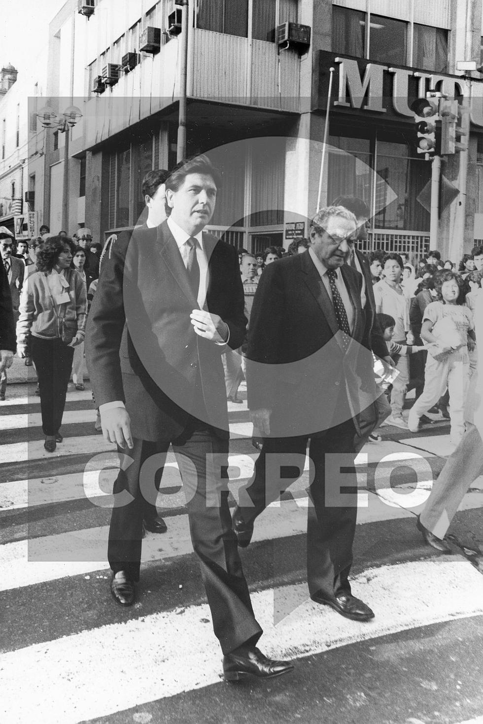 Alan García: las instantáneas de su juventud y primer gobierno 