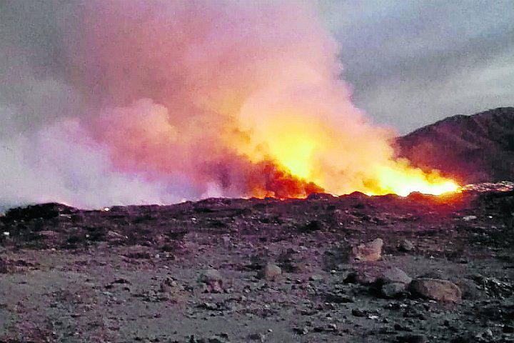 Denuncian quema de basura y contaminación ambiental en la zona alta de La Tinguiña