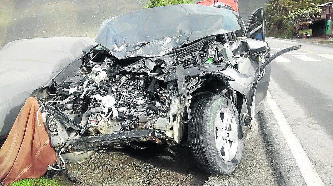Un fiscal de Huaraz y su esposa fallecen en un violento accidente 