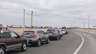 Tacna: Complejo fronterizo Santa Rosa colapsa y pasajeros esperan hasta seis horas para ingresar al Perú