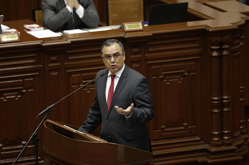 Ministro de Economía: Protestas en Tía María generaron pérdidas de 250 millones de soles en Arequipa