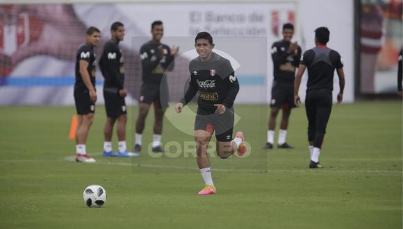 Selección peruana entrena hoy con plantel completo (FOTOS) 