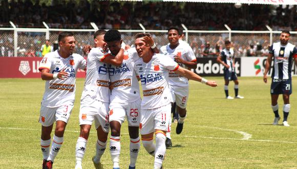 Oslimg Mora celebra su gol ante su exequipo Alianza Lima hoy en Bernal.