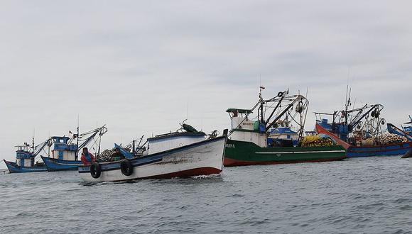 Producción entregará 45 permisos de pesca en asociación de Santa Rosa