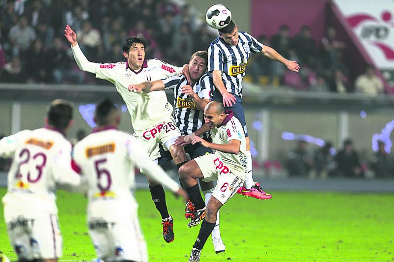 Universitario - Alianza Lima: Estas son las alineaciones del partido