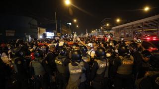 Siguen marchas en Lima: protestas se extienden contra primer ministro Ántero Flores-Aráoz (FOTOS)