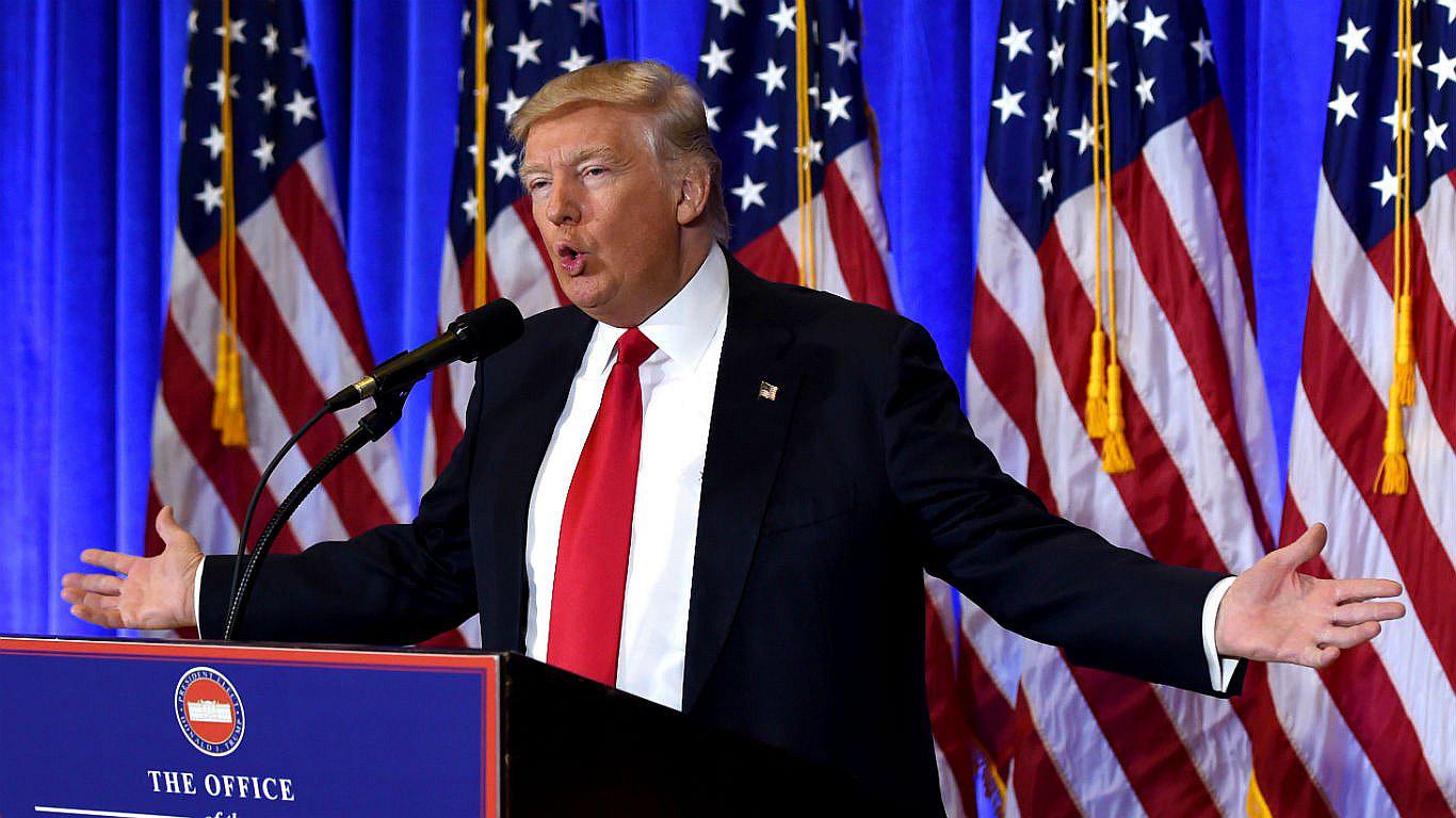 Donald Trump cedió el control de sus empresas a sus hijos