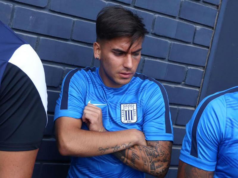 Víctor Cedrón dejó de ser jugador de Alianza Lima