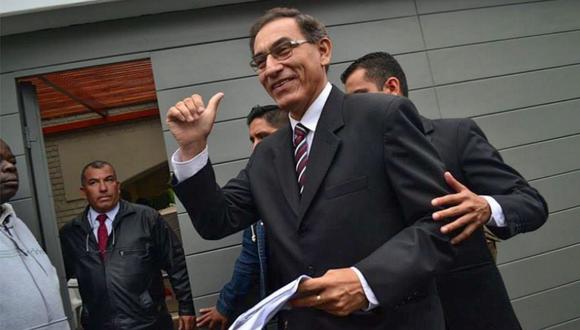 ​Aprobación a Martín Vizcarra cae un punto y se ubica en 45%