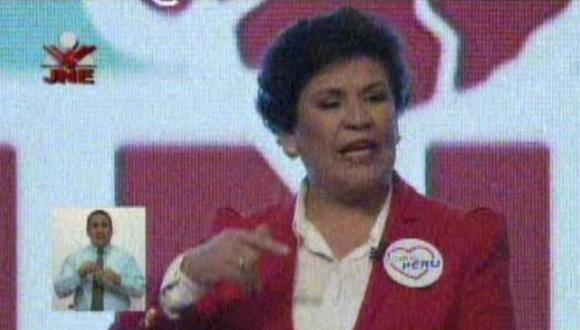 Elecciones 2014: Candidata a Lima Nora Bonifaz aun no puede votar