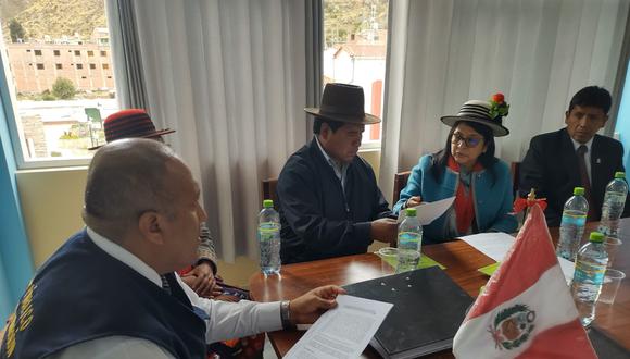 Alcalde Jesús Ventura Bautista se reunión con la presidenta de la Junta de Fiscales Superiores de Moquegua Katia Guillén Mendoza. (Foto: Difusión)