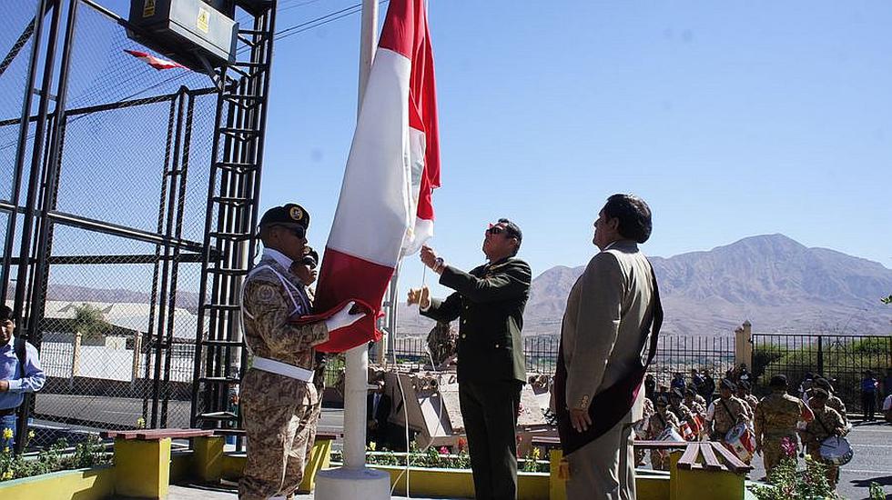 ​Población de Moquegua renovó su fidelidad a la bandera