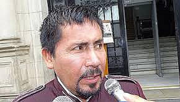 Denuncian a gobernador Elmer Cáceres por rendición de cuentas