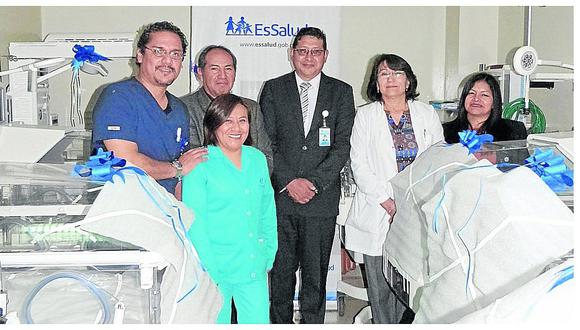 ​EsSalud Junín adquiere siete incubadoras para atender a recién nacidos