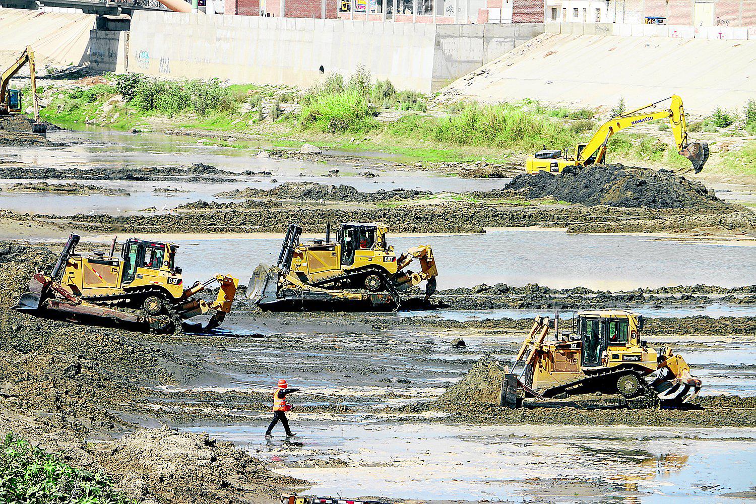 Piura: Una empresa ejecutó 58 obras de prevención