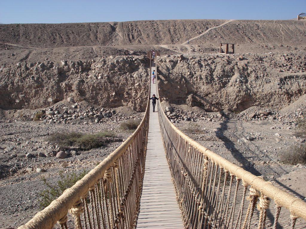 ​Desgaste de sogas y maderas podrían colapsar puentes de Miculla