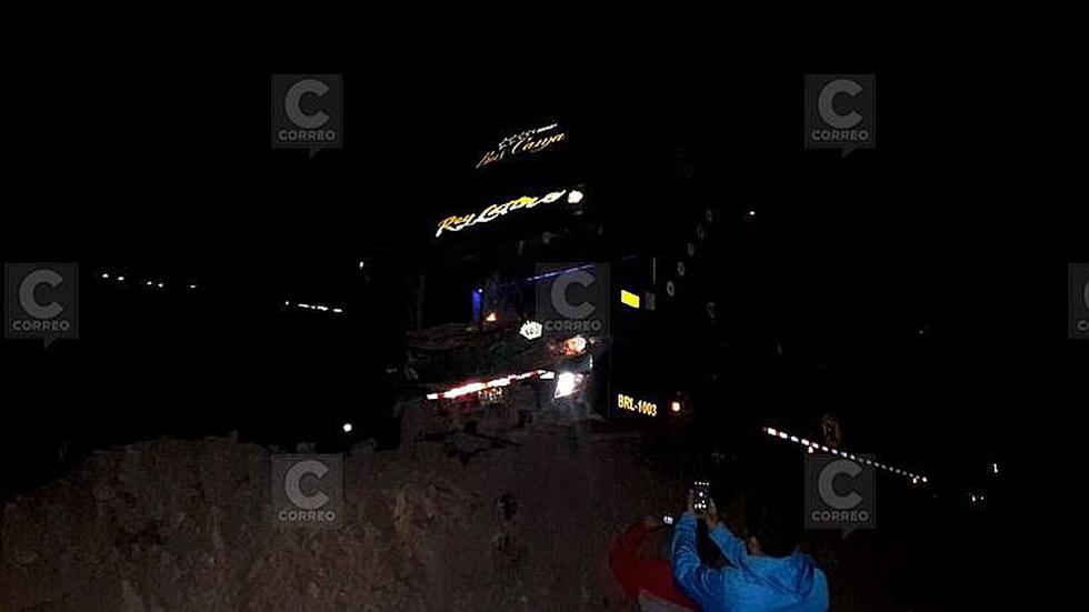 Empresa Rey Latino vuelve a protagonizar accidente y deja heridos (FOTOS)