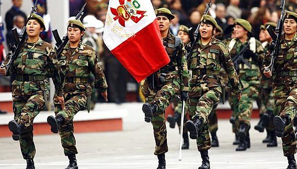 Dos mujeres ascienden a coronel del Ejército Peruano