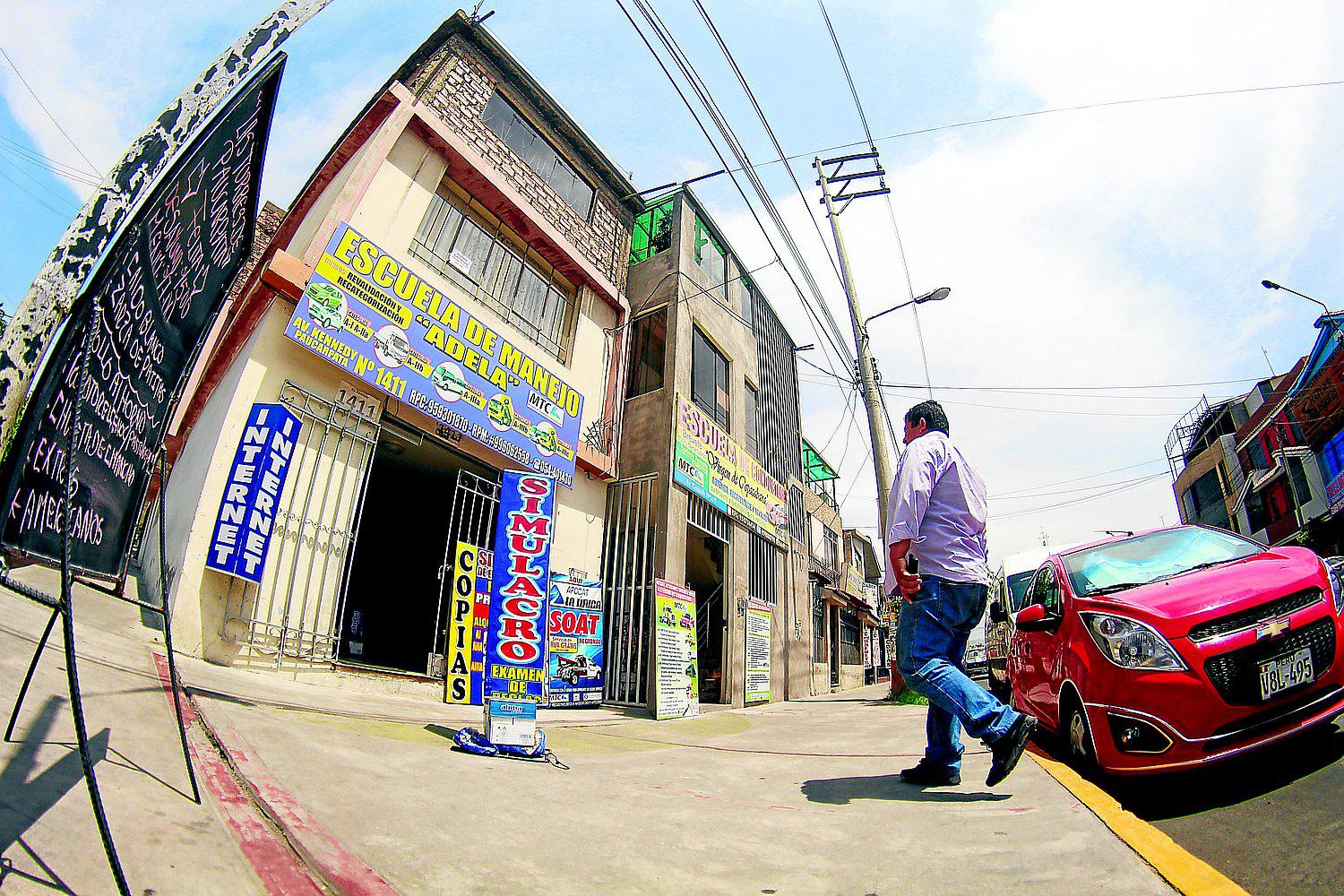 Solo cinco escuelas de manejo tienen autorización de Ministerio de Transportes