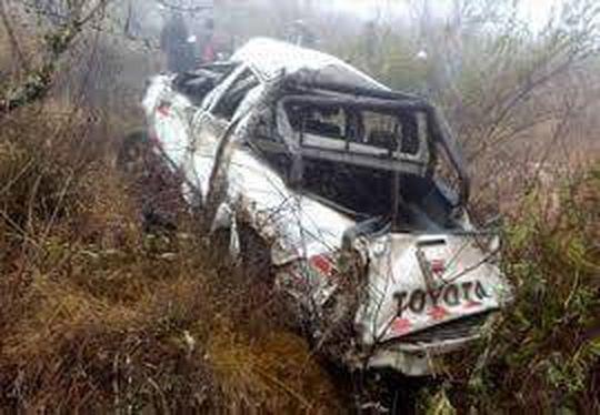 Cusco: Dos fallecidos y un herido grave tras vuelco de camioneta