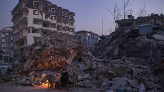 Más de 35.000 muertos tras una semana del sismo que arrasó con Turquía y Siria