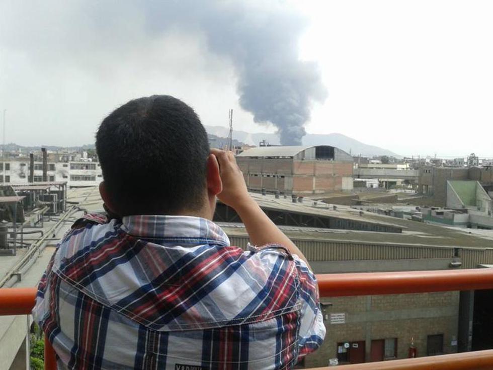 FOTOS: Bomberos lucharon por más cinco horas contra incendio de La Victoria