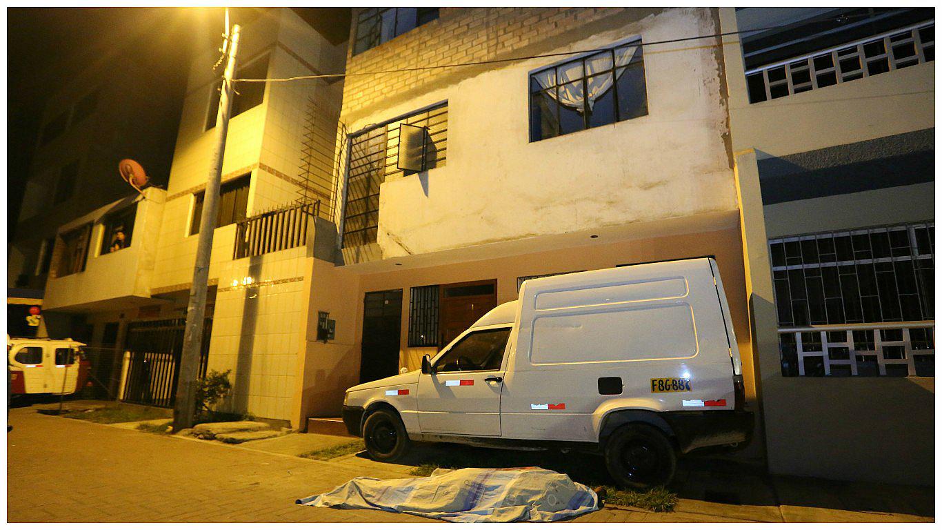 Cercado de Lima: joven muere al caer de edificio tras intentar entrar por la ventana (VIDEO)
