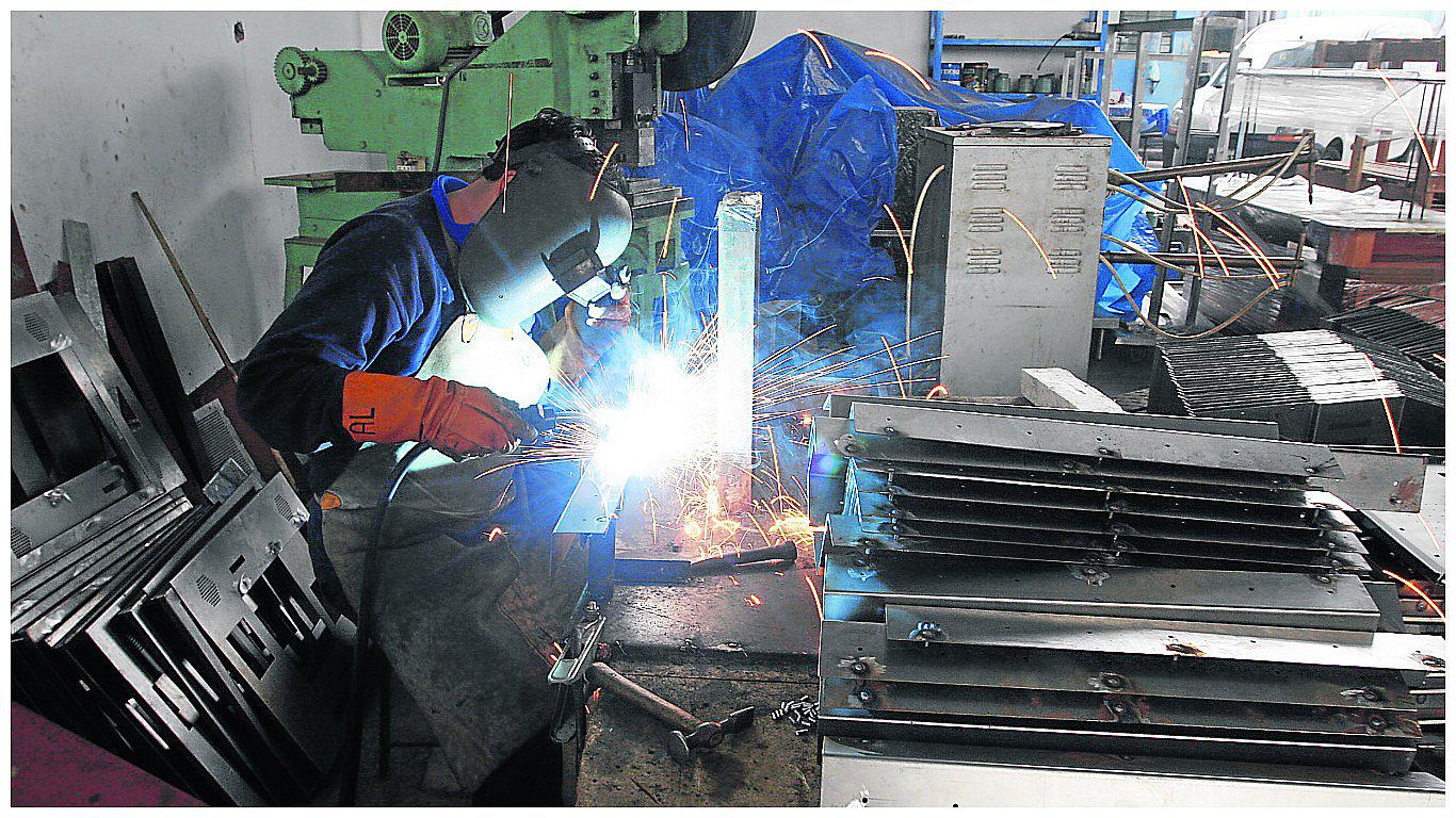 ​Quienes siguen carreras técnicas tienen muchas posibilidades de empleo