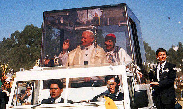 Papamóvil de Juan Pablo II formará parte de una muestra de autos en Argentina [FOTO]