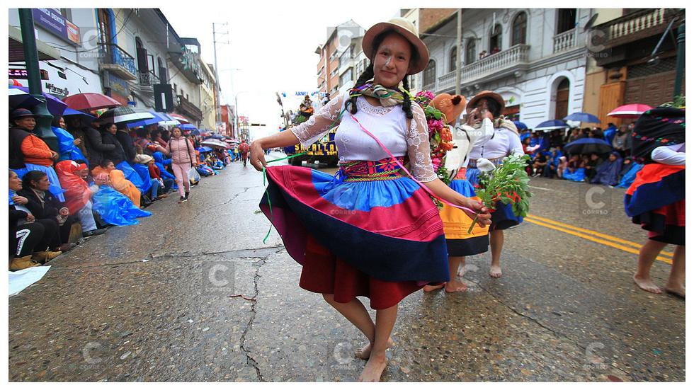 Huancayo celebró a lo grande  el inicio de los carnavales (FOTOS Y VIDEO)