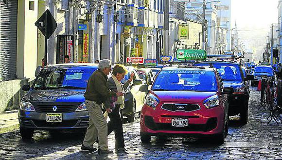 Censo 2017: Entérate que empresas de taxi solicitaron permiso para transitar mañana