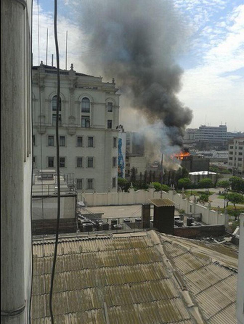 Incendio se registra en Centro de Lima