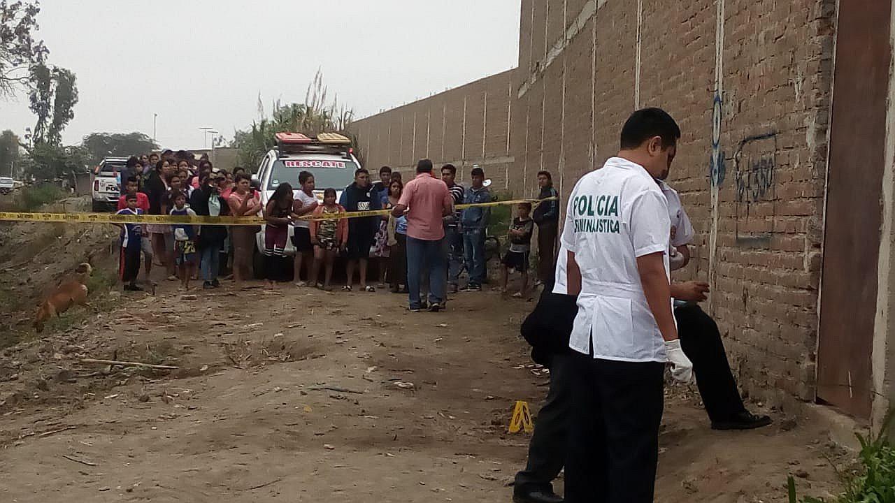 Hallan a un joven sin vida con el cuerpo quemado en una chacra de Chiclayo 