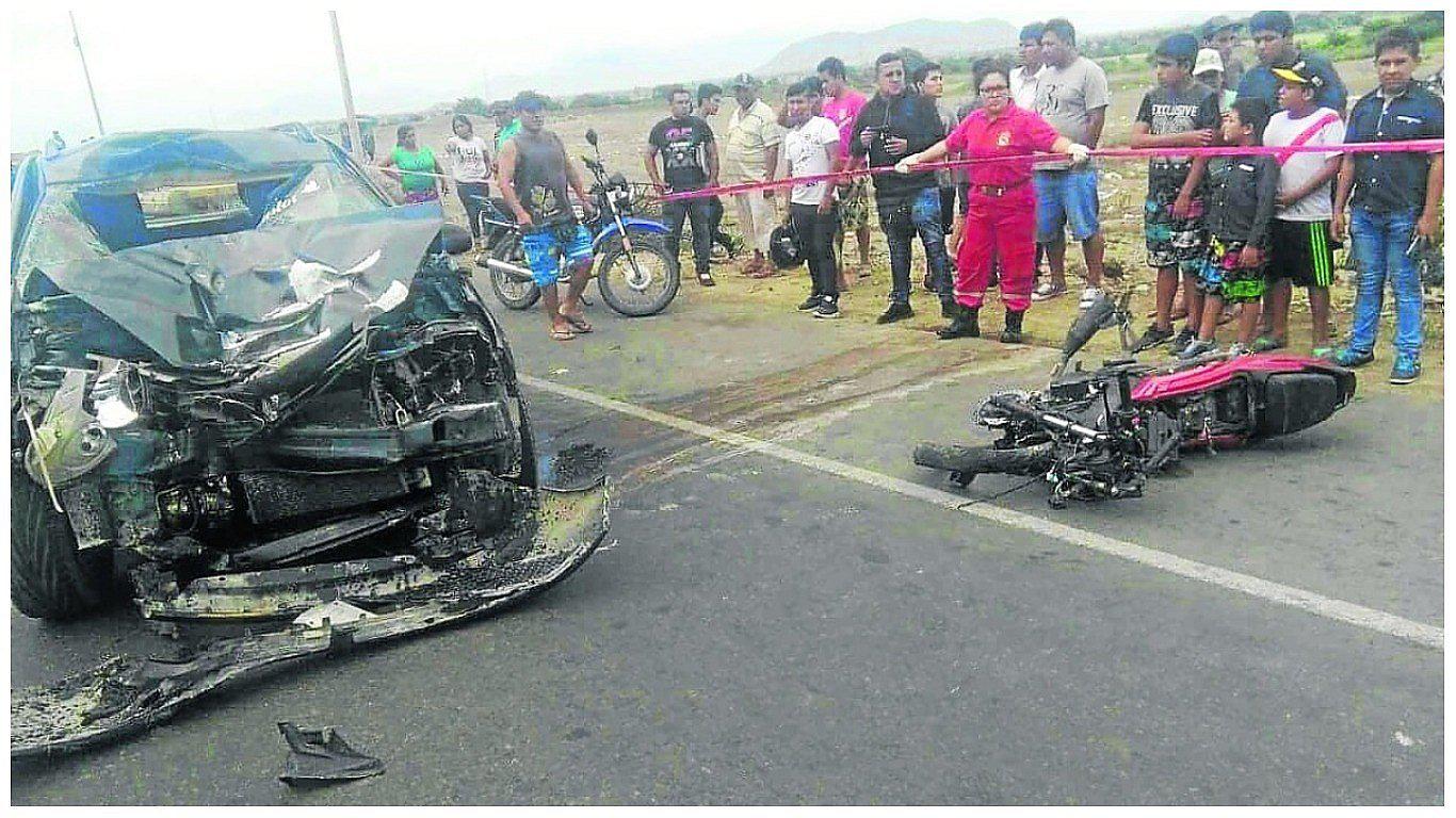 Choque entre automóvil y motocicleta deja un muerto