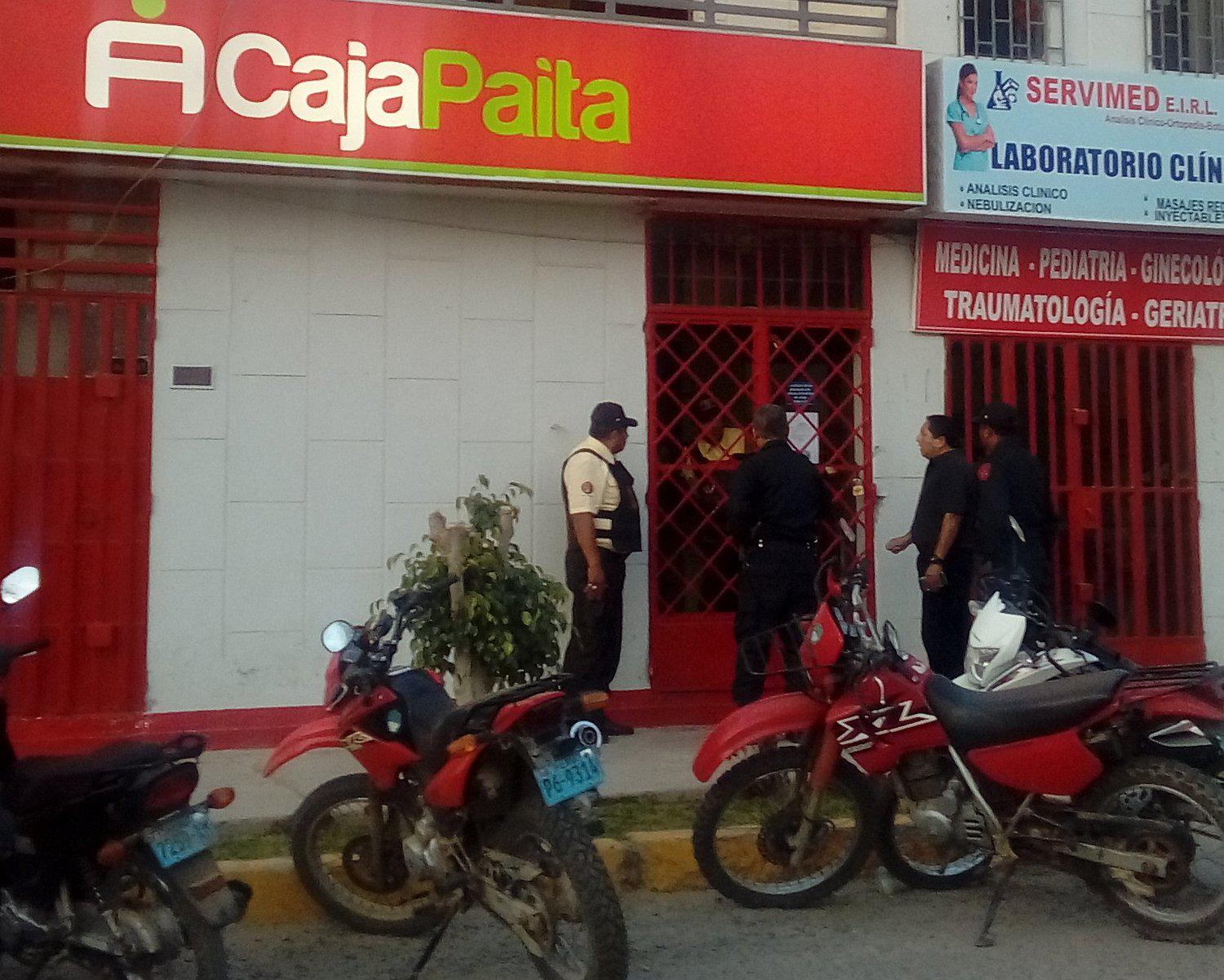 Piura: Tres hampones armados asaltan la Caja Paita