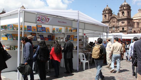 Más de 100 mil personas visitaron la Feria del Libro en Cusco