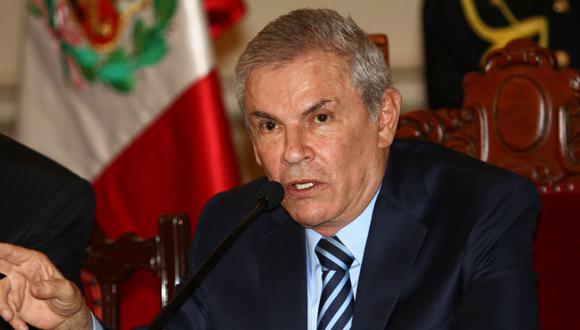 Luis Castañeda estuvo en Lima el viernes que no asistió al Congreso