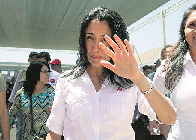 Nadine Heredia: Comisión de Fiscalización pedirá facultades de comisión investigadora por agendas
