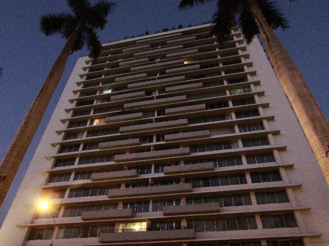 Hombre muere al caer de piso 19 en San Isidro