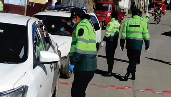 Operativo inopinado de la Policía en la ciudad de Huancavelica.
