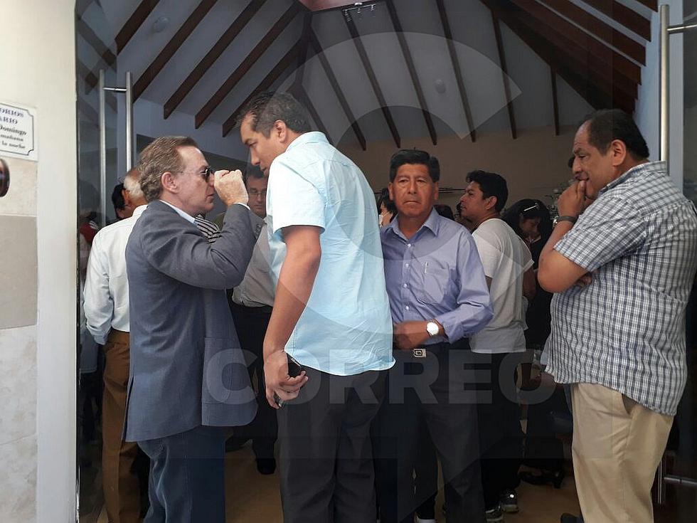 Daniel Peredo: Amigos y familiares se reúnen para dar el 'último adiós' a recordado periodista