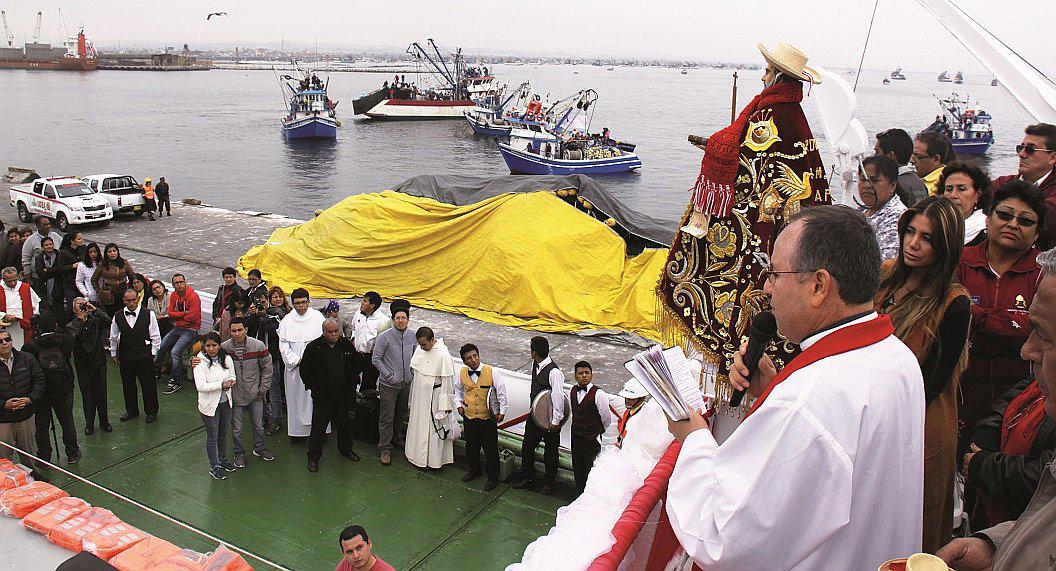 San Pedrito bendijo otra vez al puerto de Chimbote