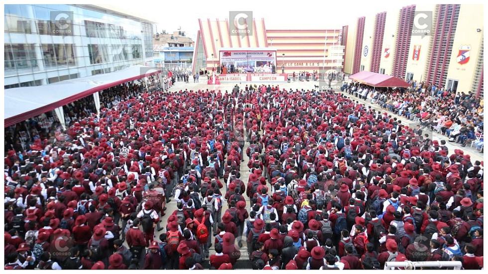En Junín dan inicio al año escolar 2019 con ceremonia en emblemático Santa Isabel (FOTOS)
