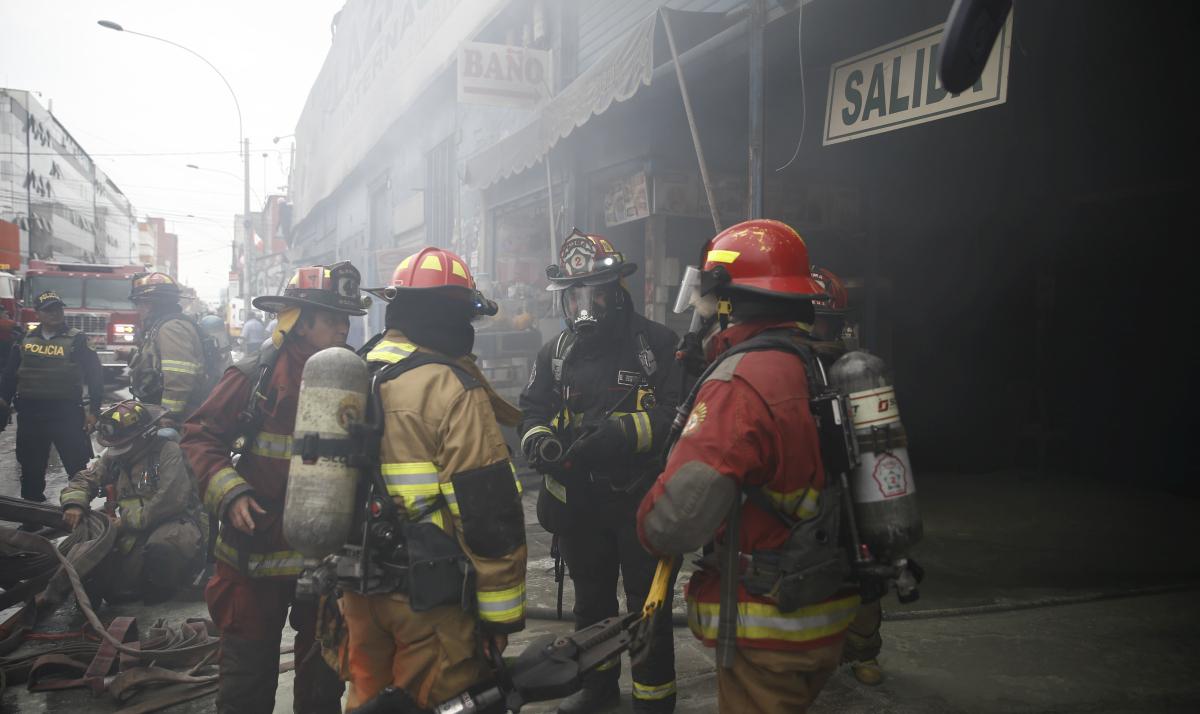 Lima es la región con mayor número de atenciones a bomberos. (Foto: GEC)