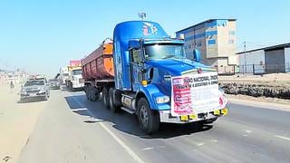 Lambayeque: Transportistas de carga pesada bloquean accesos en vía de Evitamiento